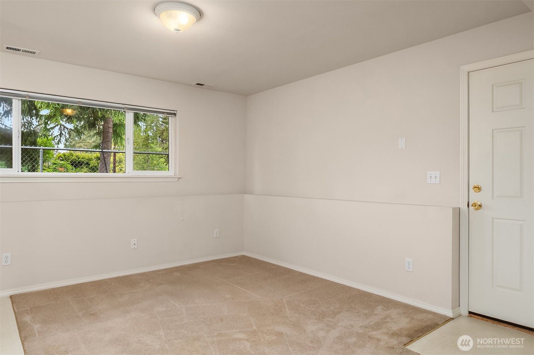 19811 Wallingford Avenue N Shoreline WA 98133