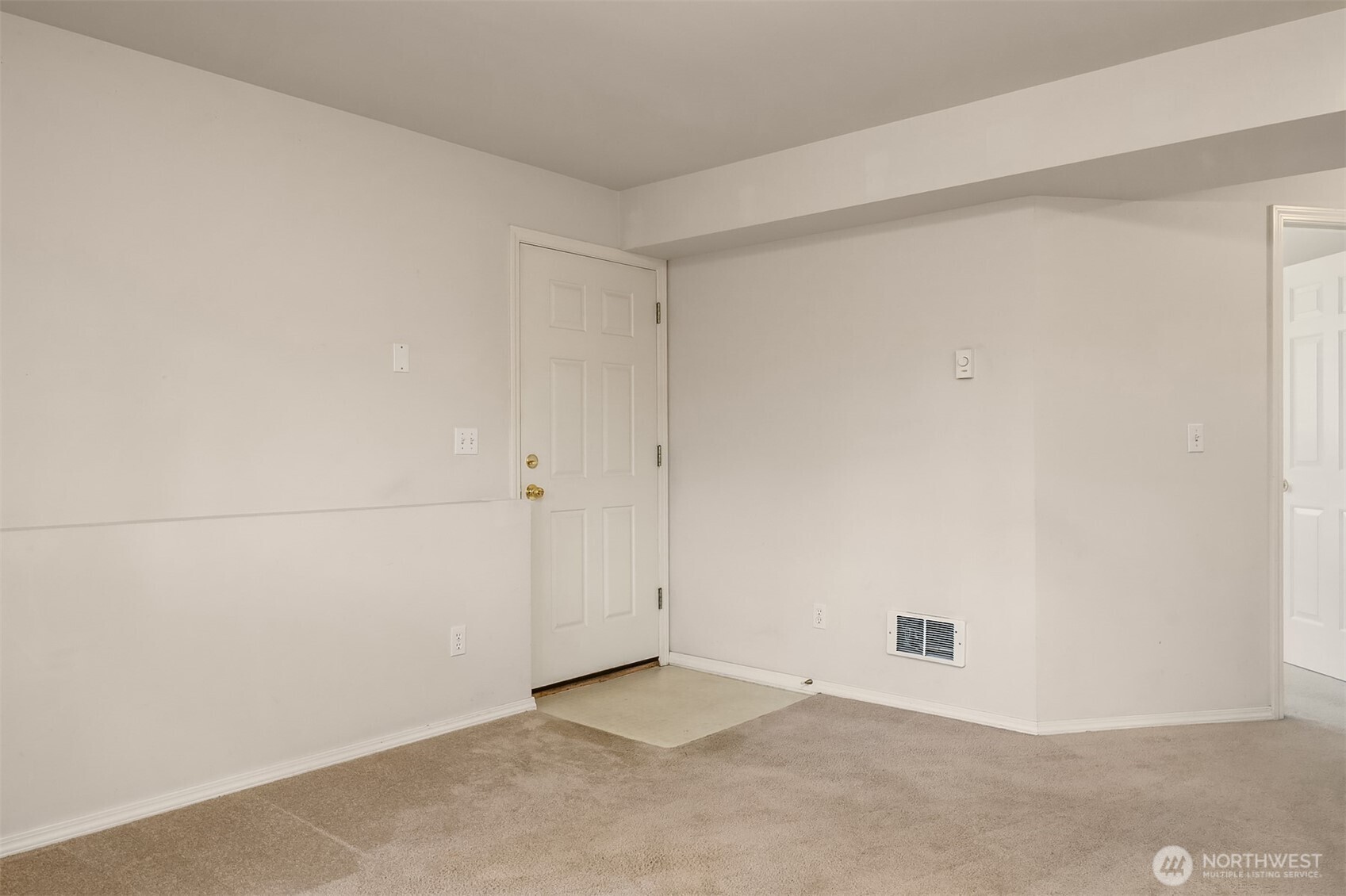 19811 Wallingford Avenue N Shoreline WA 98133