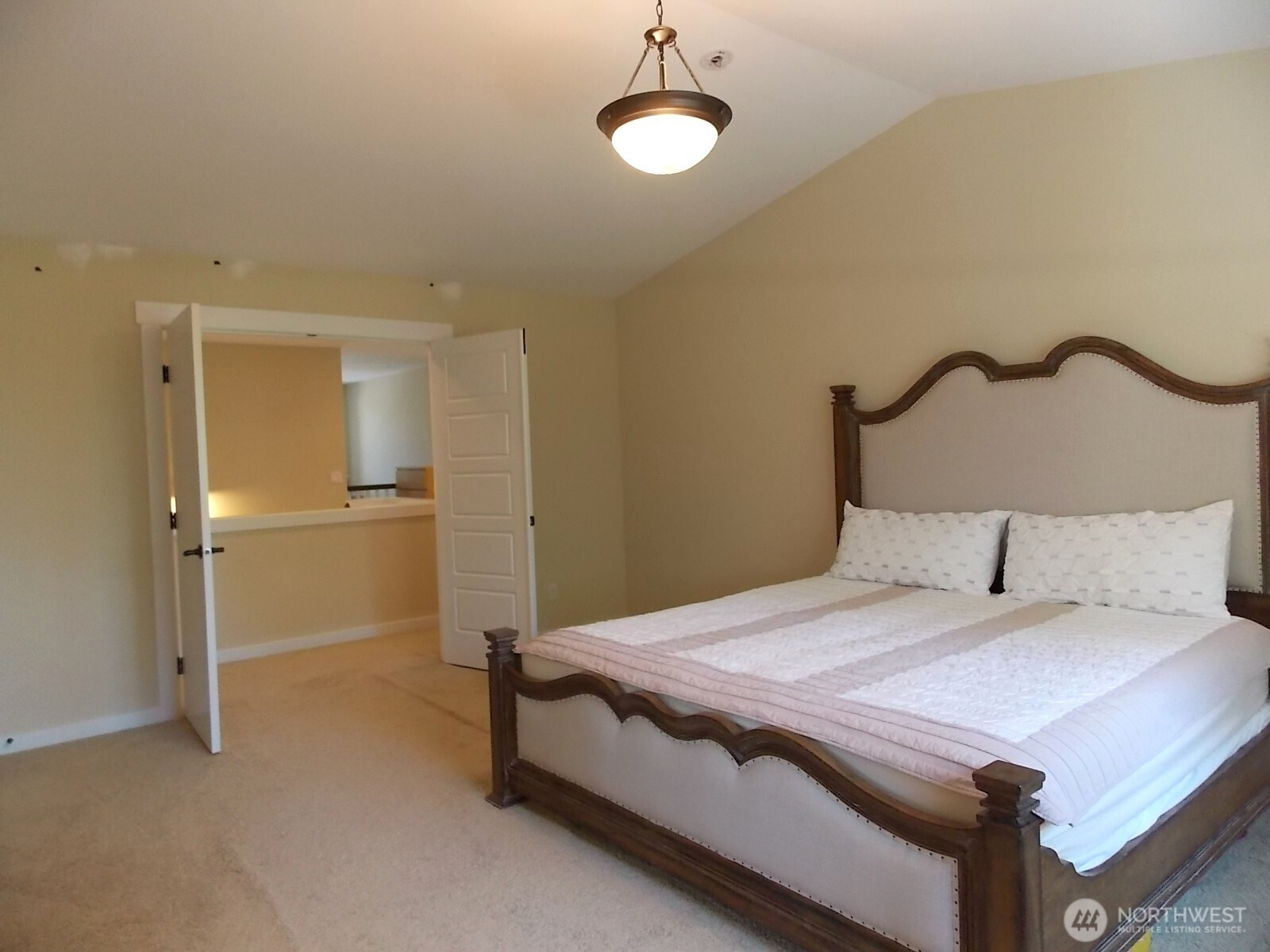 13328 80th Avenue E Puyallup WA 98373