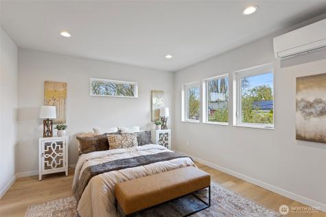 1127 NW 58th Street Seattle WA 98107