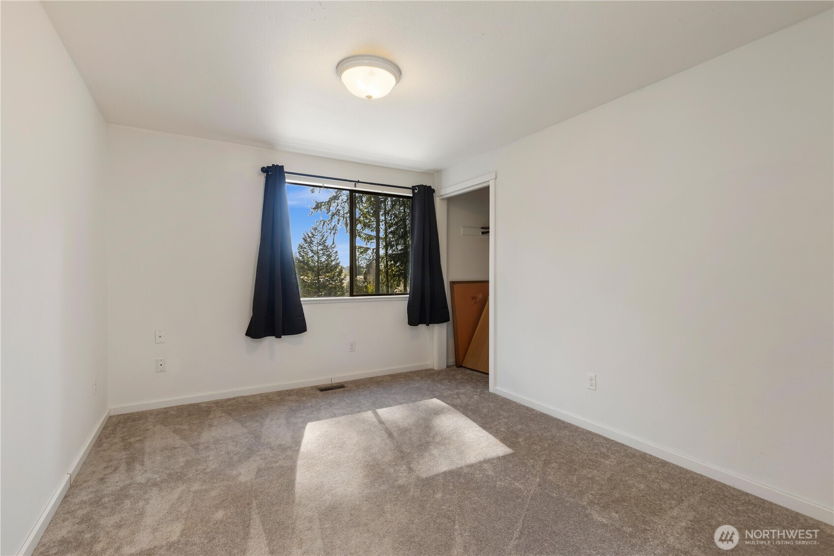 25507 Mountain Drive Arlington WA 98223