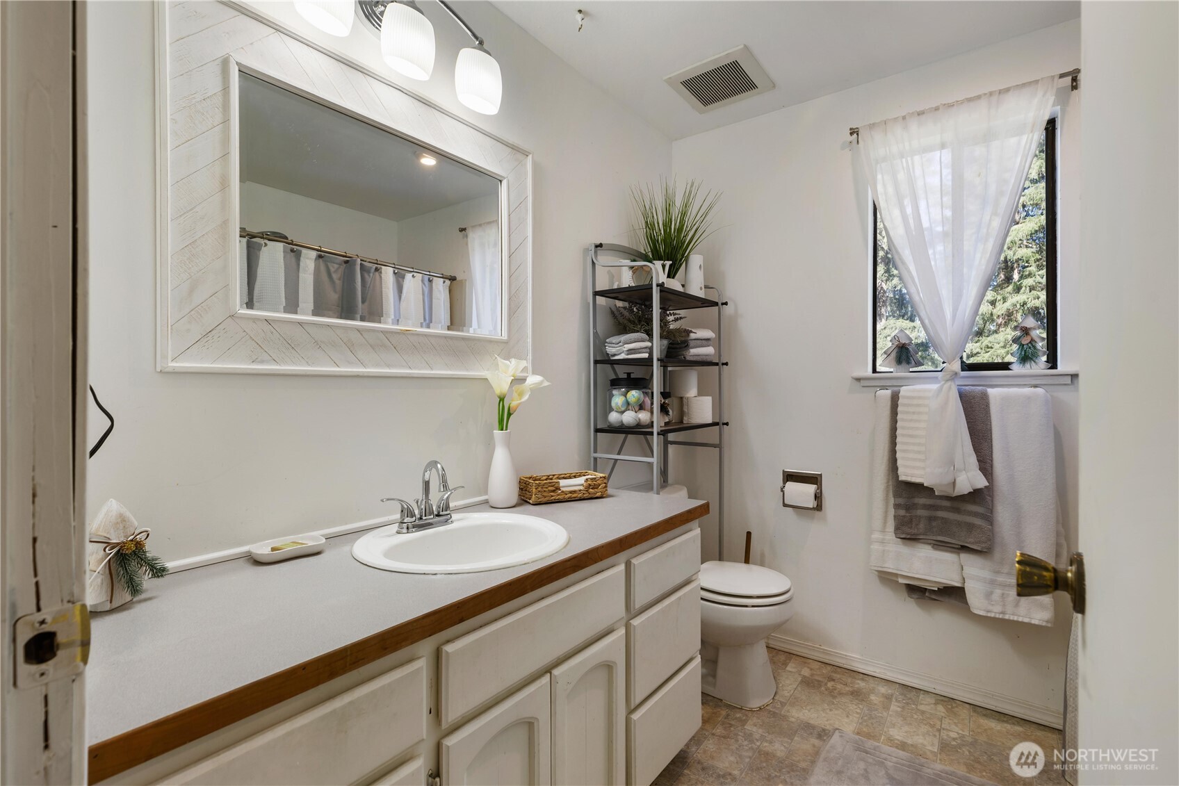 25507 Mountain Drive Arlington WA 98223