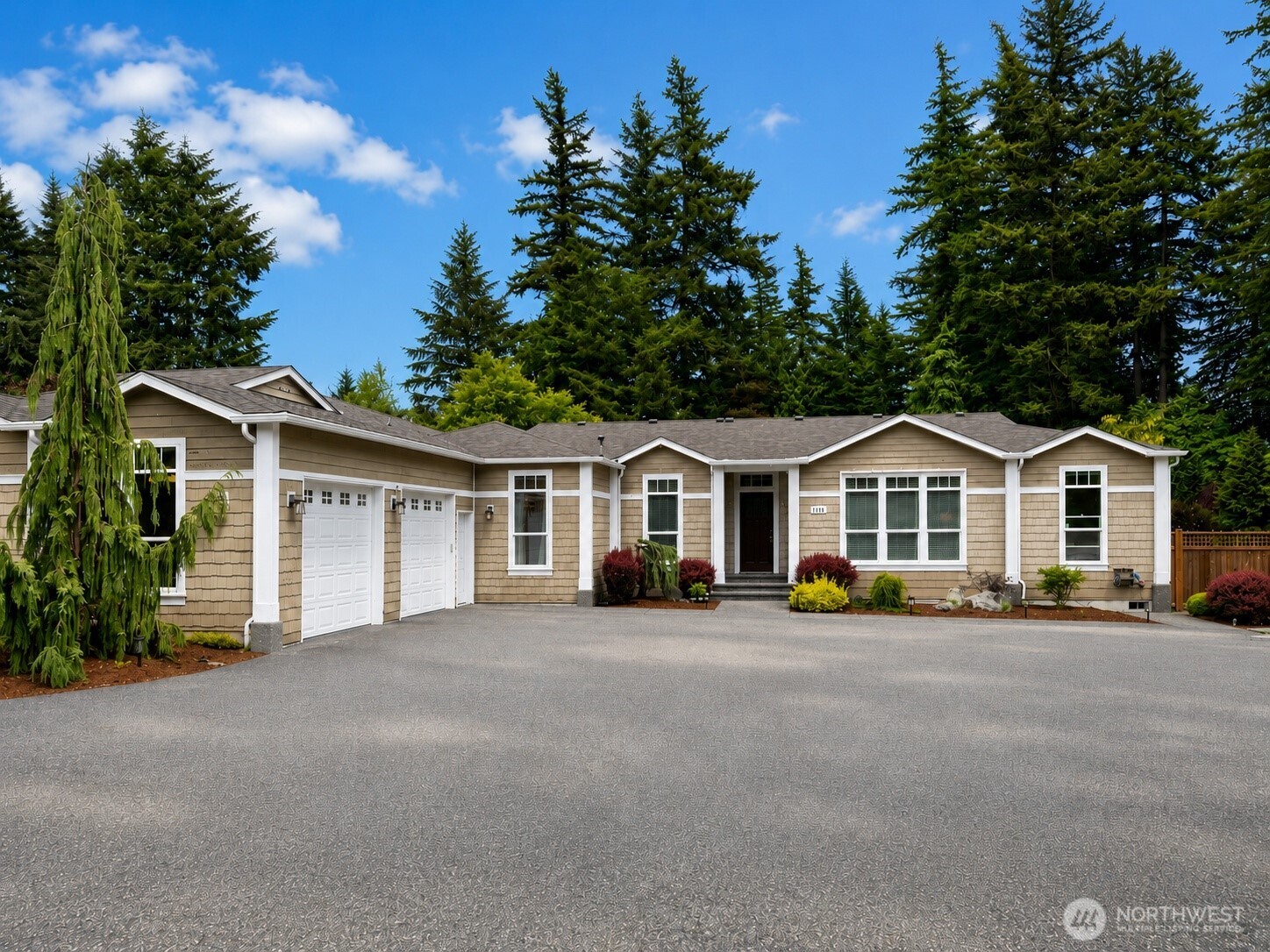 1165 W Axton Road Ferndale WA 98248
