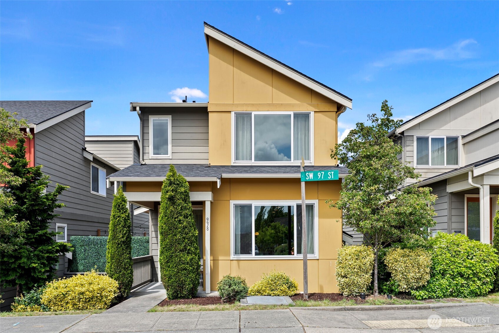 938 SW 97th Street Seattle WA 98106