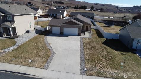 138 Summer Breeze Road Manson WA 98831