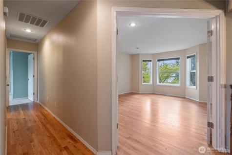351 Salmon Creek Road Toledo WA 98591