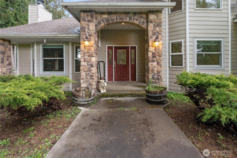 351 Salmon Creek Road Toledo WA 98591
