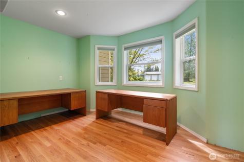 351 Salmon Creek Road Toledo WA 98591
