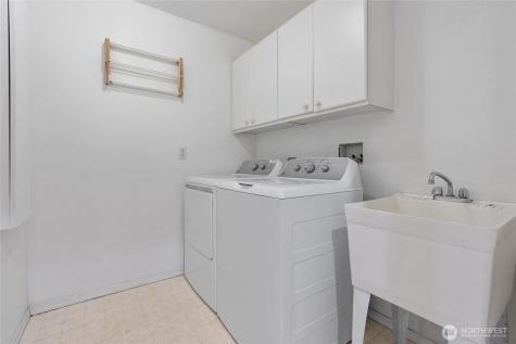 351 Salmon Creek Road Toledo WA 98591