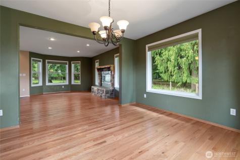 351 Salmon Creek Road Toledo WA 98591