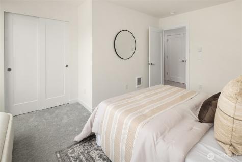 1520 Hollow Dale Place Everett WA 98204