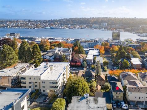 1231 6th Avenue N Seattle WA 98109