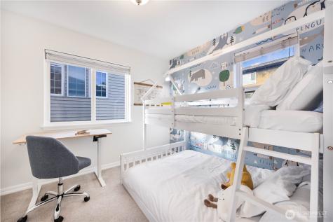 1231 6th Avenue N Seattle WA 98109