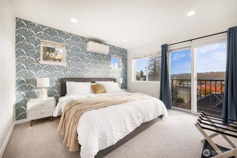1231 6th Avenue N Seattle WA 98109