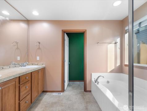 1824 23rd Street Snohomish WA 98290