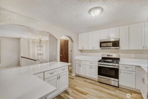 501 75th Place SW Everett WA 98203