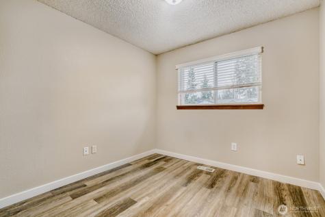 501 75th Place SW Everett WA 98203