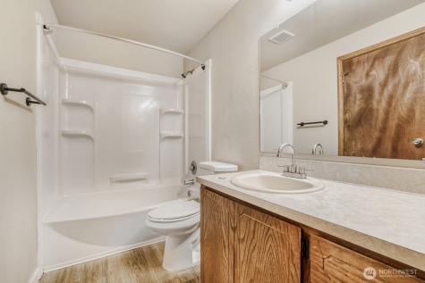 501 75th Place SW Everett WA 98203