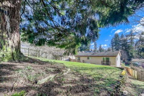 501 75th Place SW Everett WA 98203
