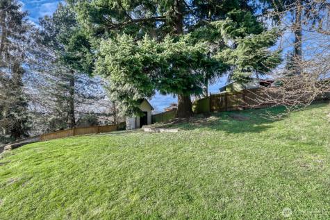 501 75th Place SW Everett WA 98203