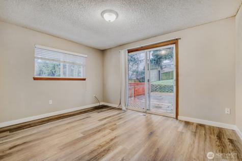 501 75th Place SW Everett WA 98203