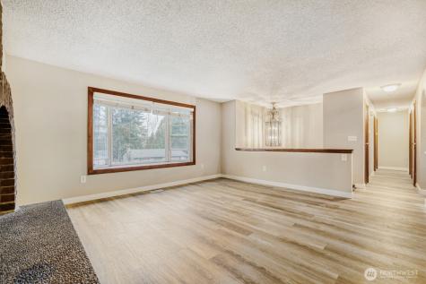 501 75th Place SW Everett WA 98203