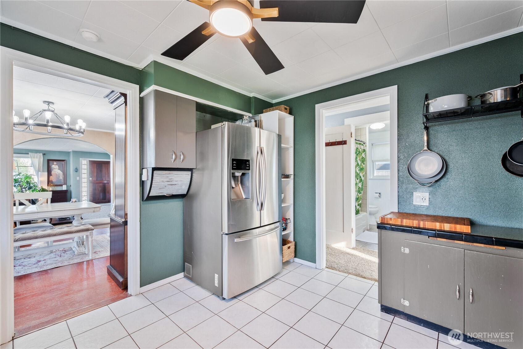 304 Crawford Street Kelso WA 98626