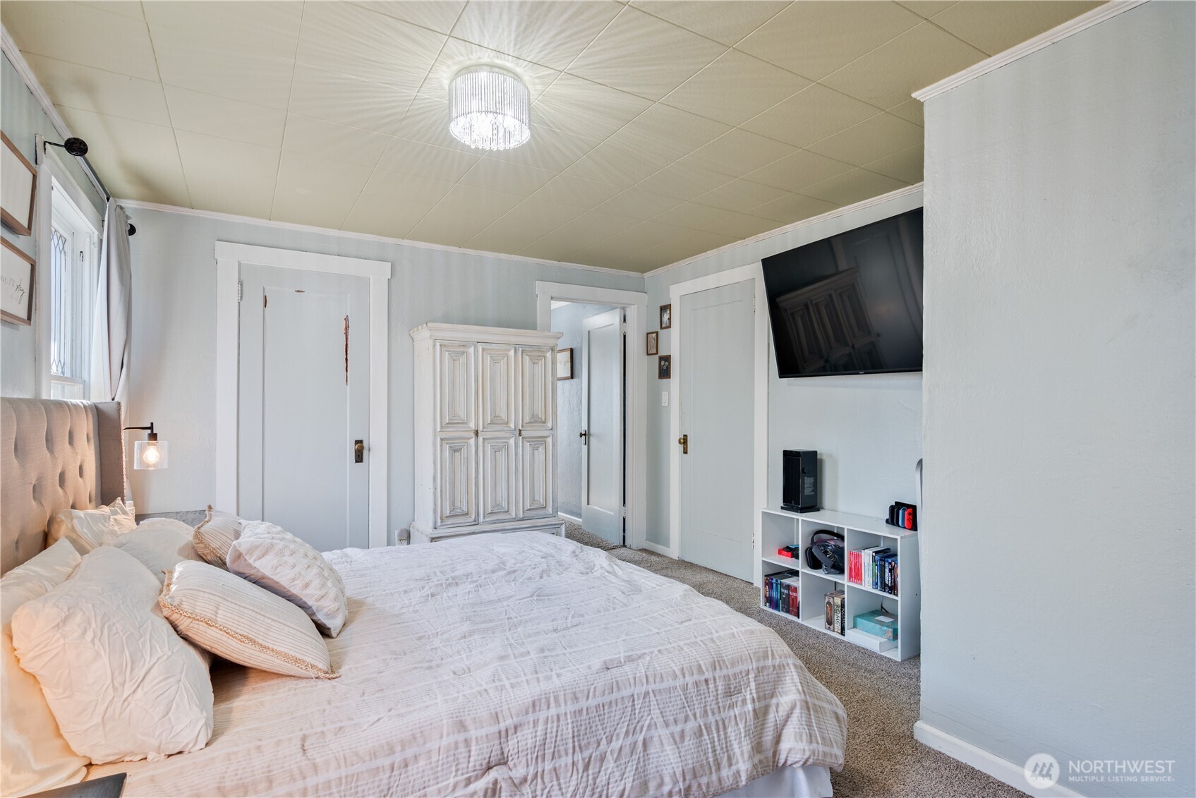 304 Crawford Street Kelso WA 98626