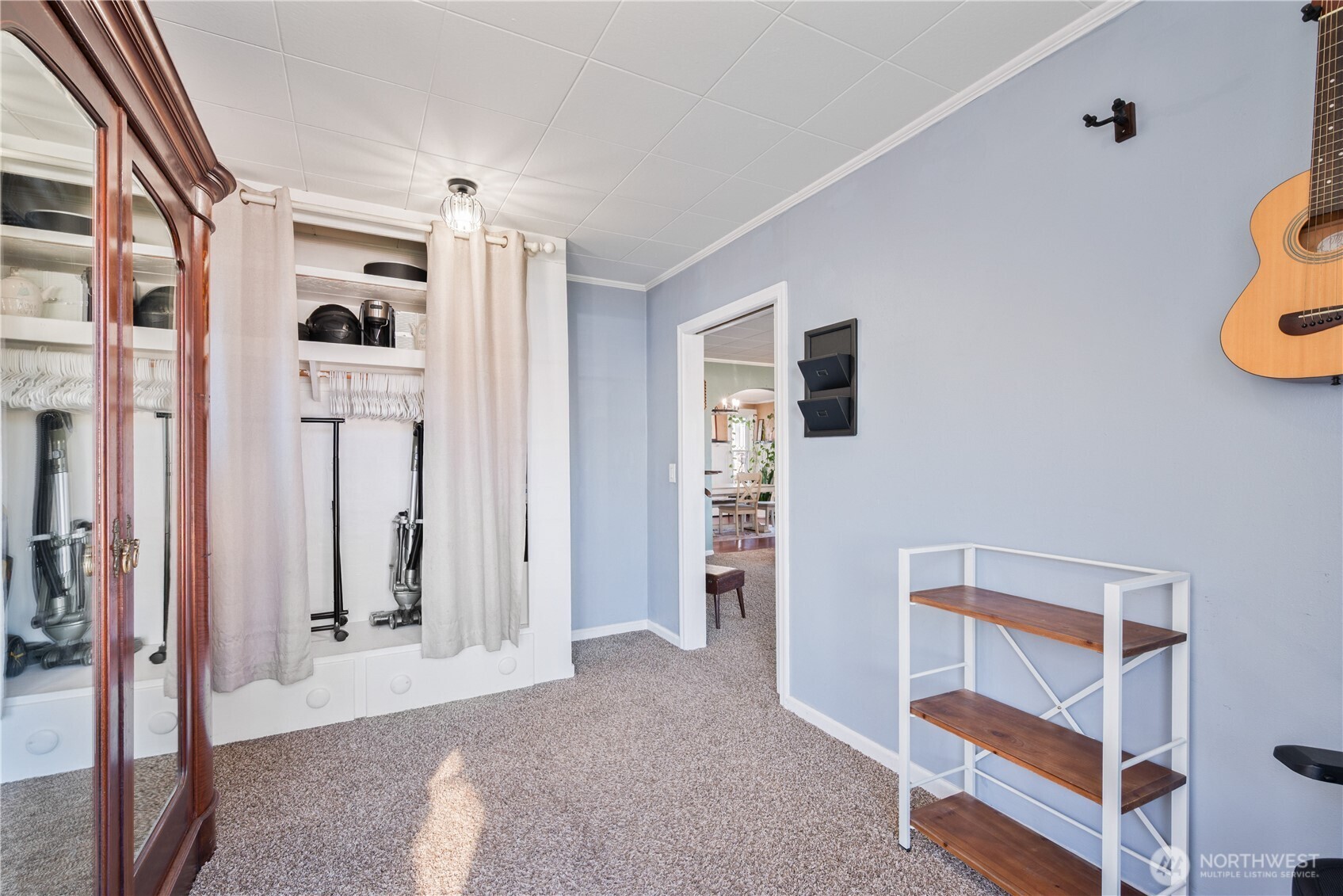 304 Crawford Street Kelso WA 98626