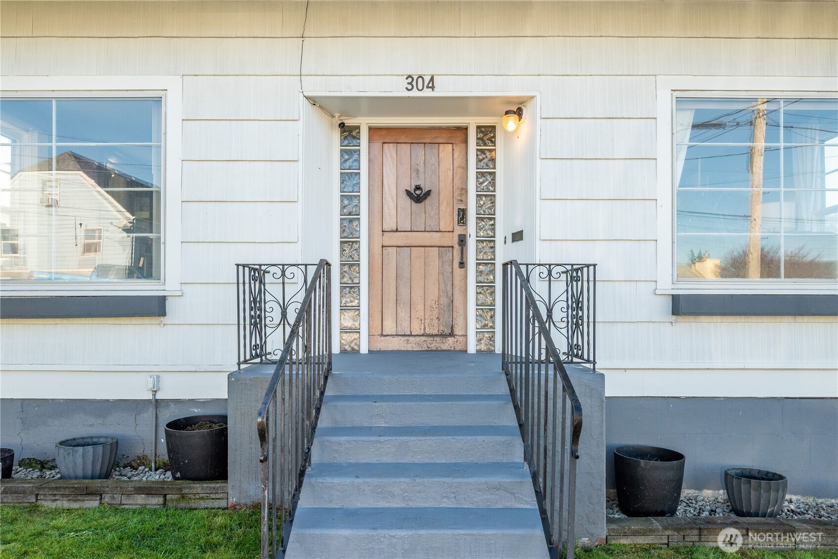 304 Crawford Street Kelso WA 98626