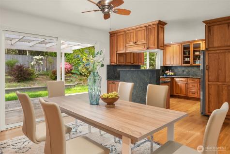 14335 109th Avenue NE Kirkland WA 98034