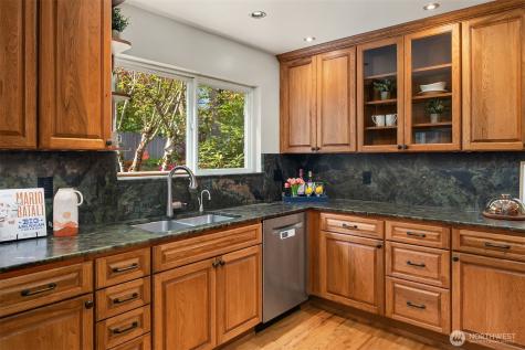 14335 109th Avenue NE Kirkland WA 98034