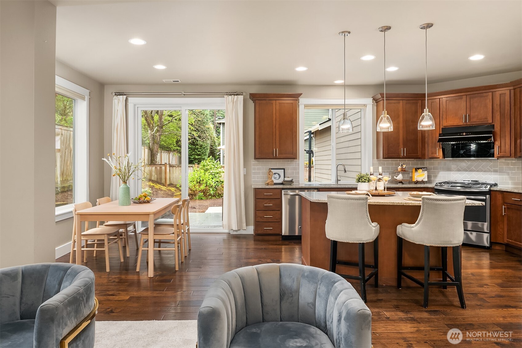 8718 124th Avenue NE Kirkland WA 98033