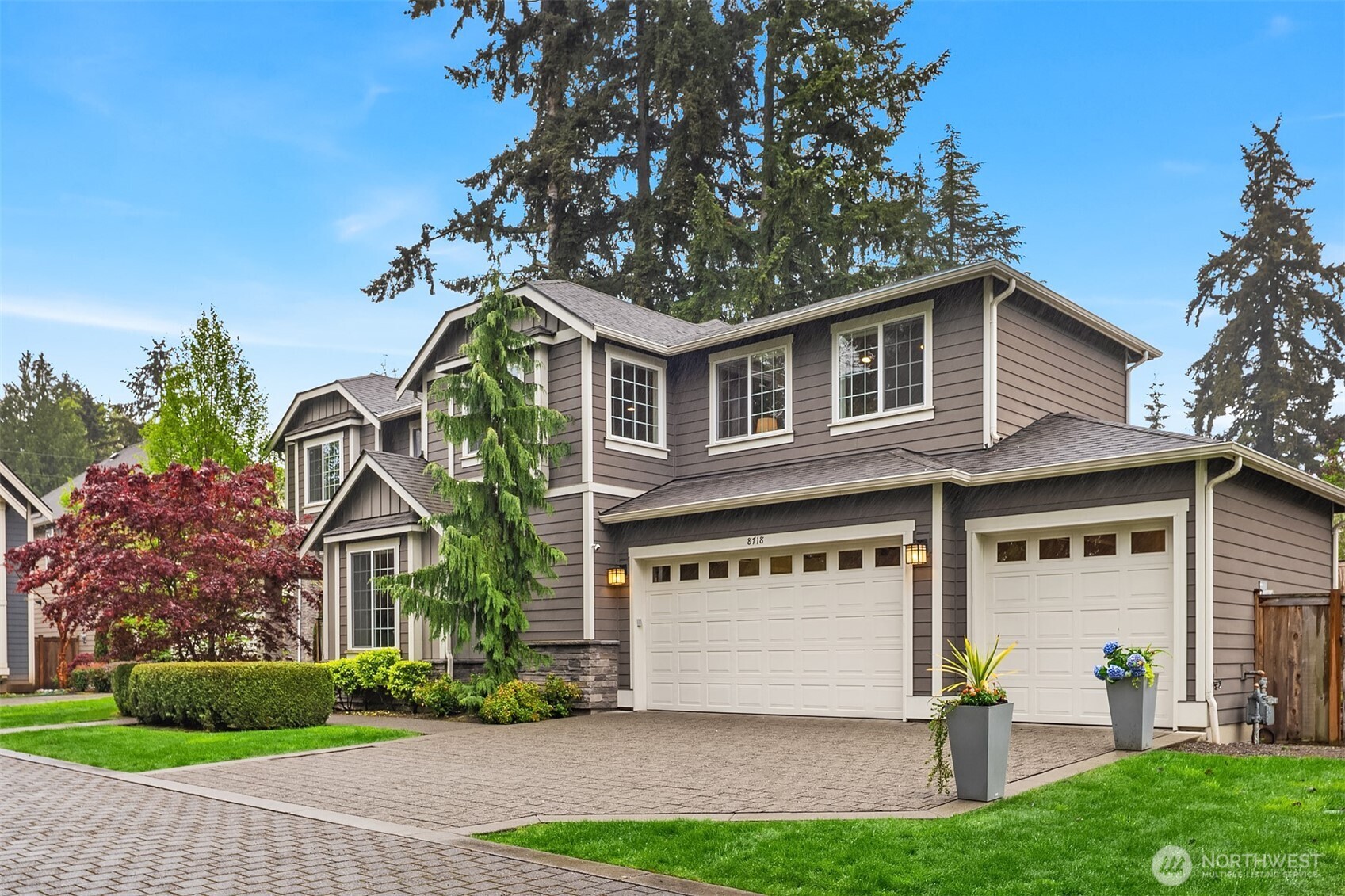 8718 124th Avenue NE Kirkland WA 98033