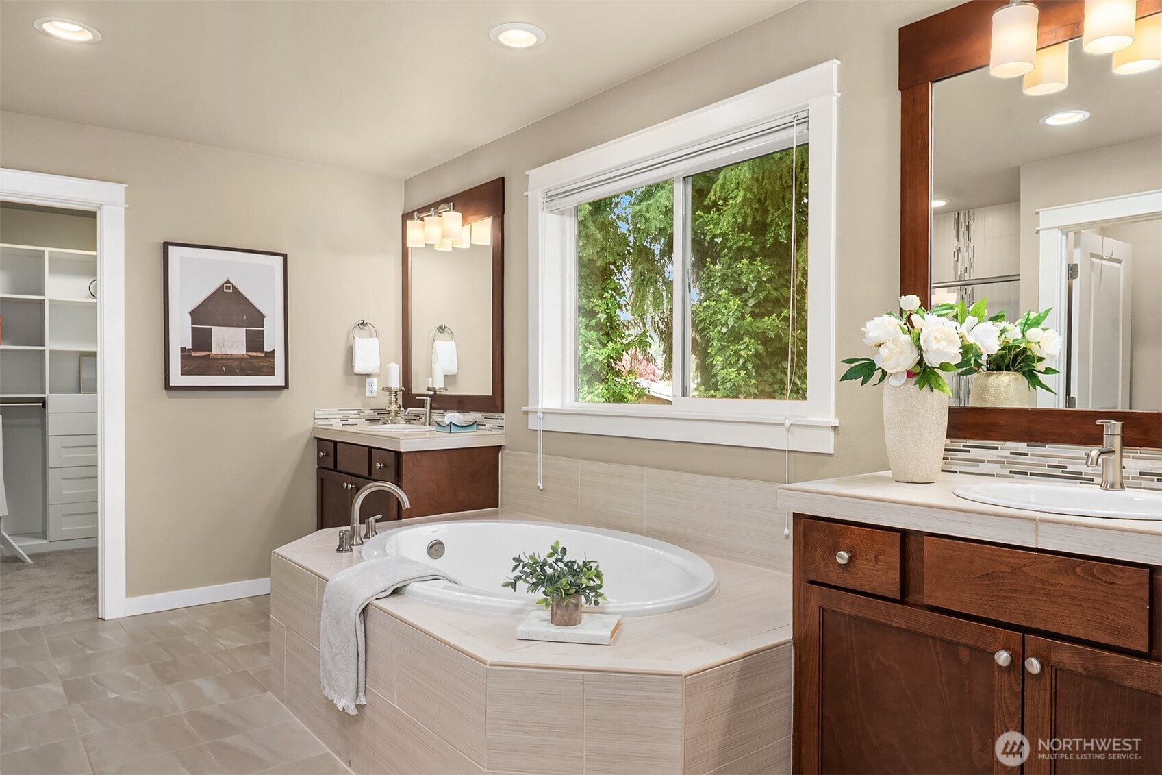 8718 124th Avenue NE Kirkland WA 98033