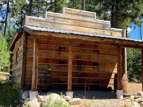 961 Seigel Hill Road Colville WA 99114