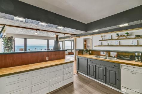 14024 Glen Acres Road SW Vashon WA 98070