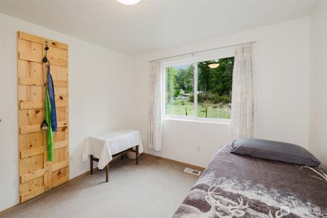 10720 Wicks Lake Road SW Port Orchard WA 98367