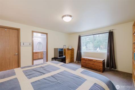 10720 Wicks Lake Road SW Port Orchard WA 98367