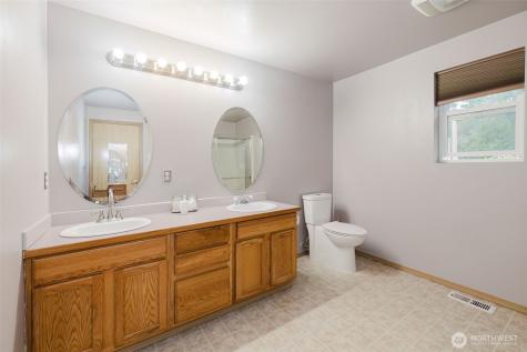 10720 Wicks Lake Road SW Port Orchard WA 98367