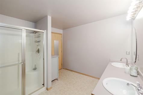 10720 Wicks Lake Road SW Port Orchard WA 98367