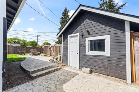 405 E 34th Street Tacoma WA 98404