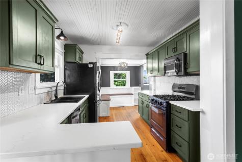 405 E 34th Street Tacoma WA 98404