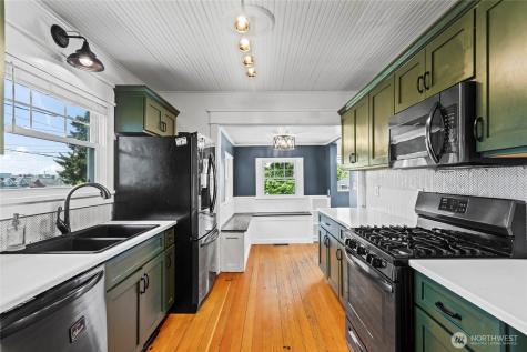 405 E 34th Street Tacoma WA 98404