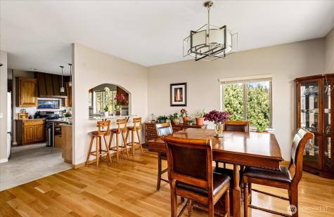 2364 Strawberry Point Road Oak Harbor WA 98277