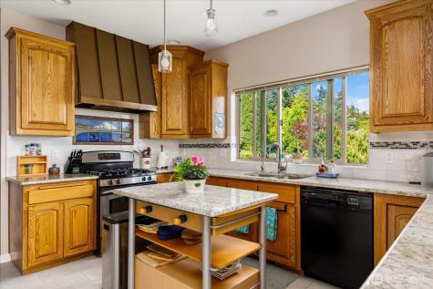 2364 Strawberry Point Road Oak Harbor WA 98277