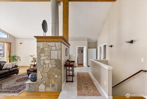 2364 Strawberry Point Road Oak Harbor WA 98277