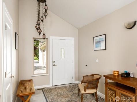 2364 Strawberry Point Road Oak Harbor WA 98277