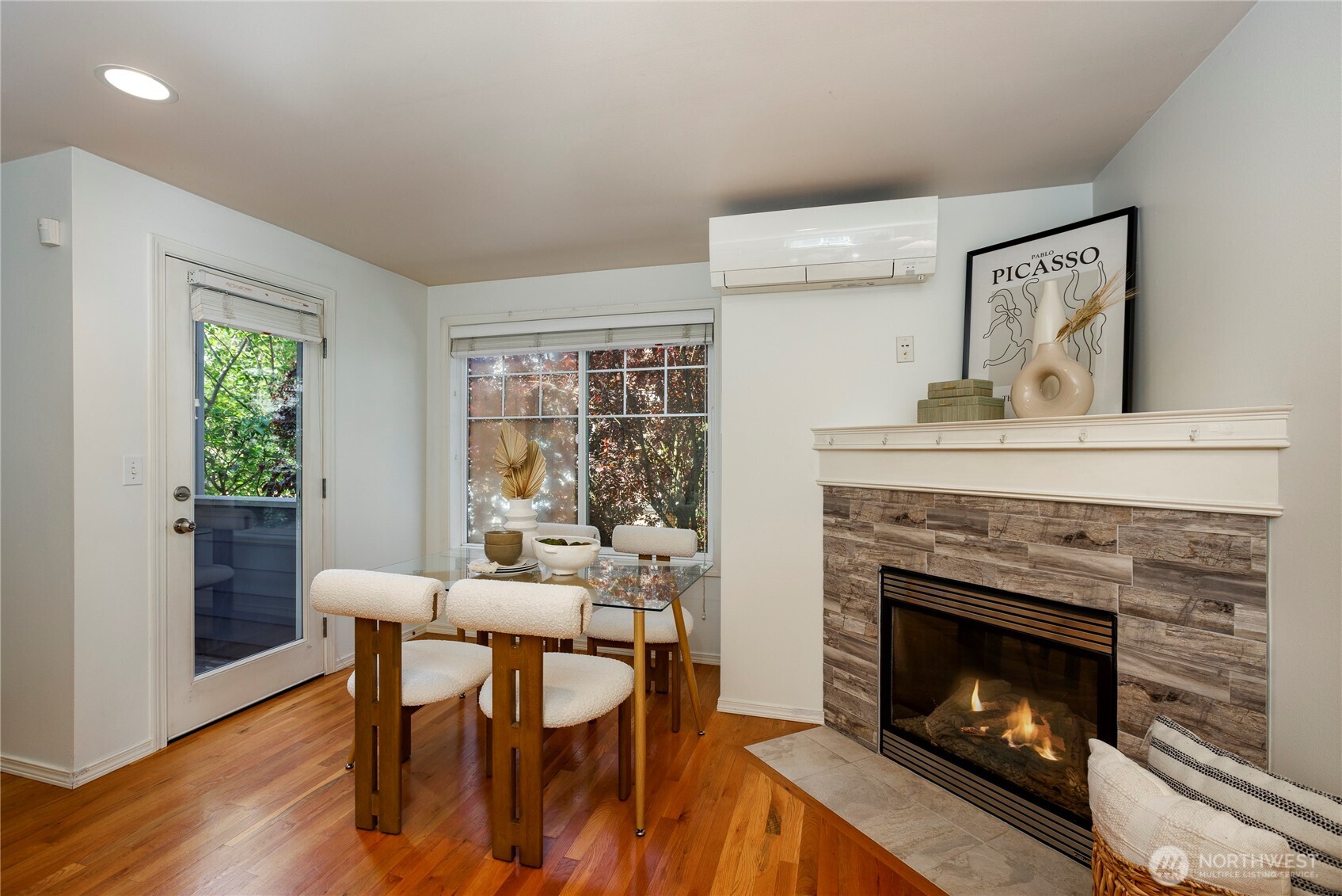 8505 Midvale Avenue N Seattle WA 98103