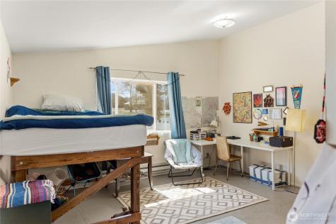 274 Corral Street Winthrop WA 98862